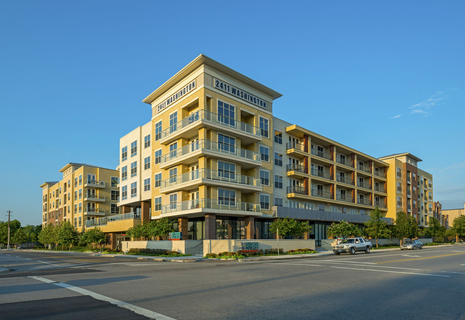 2411 Washington